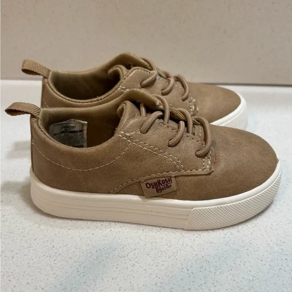Oshkosh Slip On Shoes Khaki Putney Size 5 Toddler - Picture 4 of 7